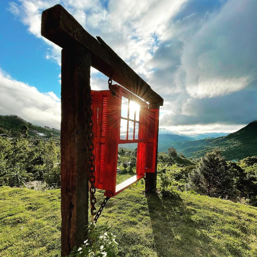 Rancho Do Paioleiro - Suites São Bento do Sapucaí Eksteriør billede